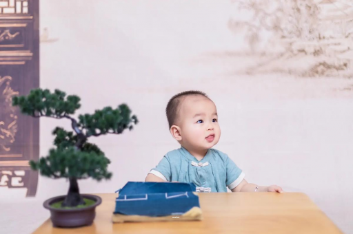 昆山宝宝几个月开始吃米粉 昆山宝宝几个月开始吃米粉